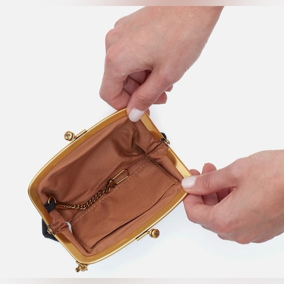 HOBO “Cheer” Pouch - Picture 2 of 7